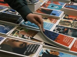 Kitap Fuarlarında Kaçırılmayacak Fırsatlar İçin: Ödül Avcısı!